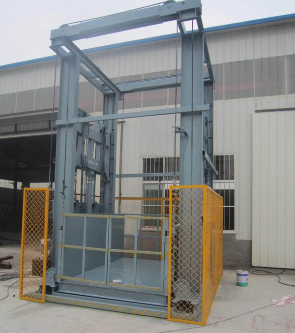 固定升降平臺 固定升降平臺操作是十分輕松的